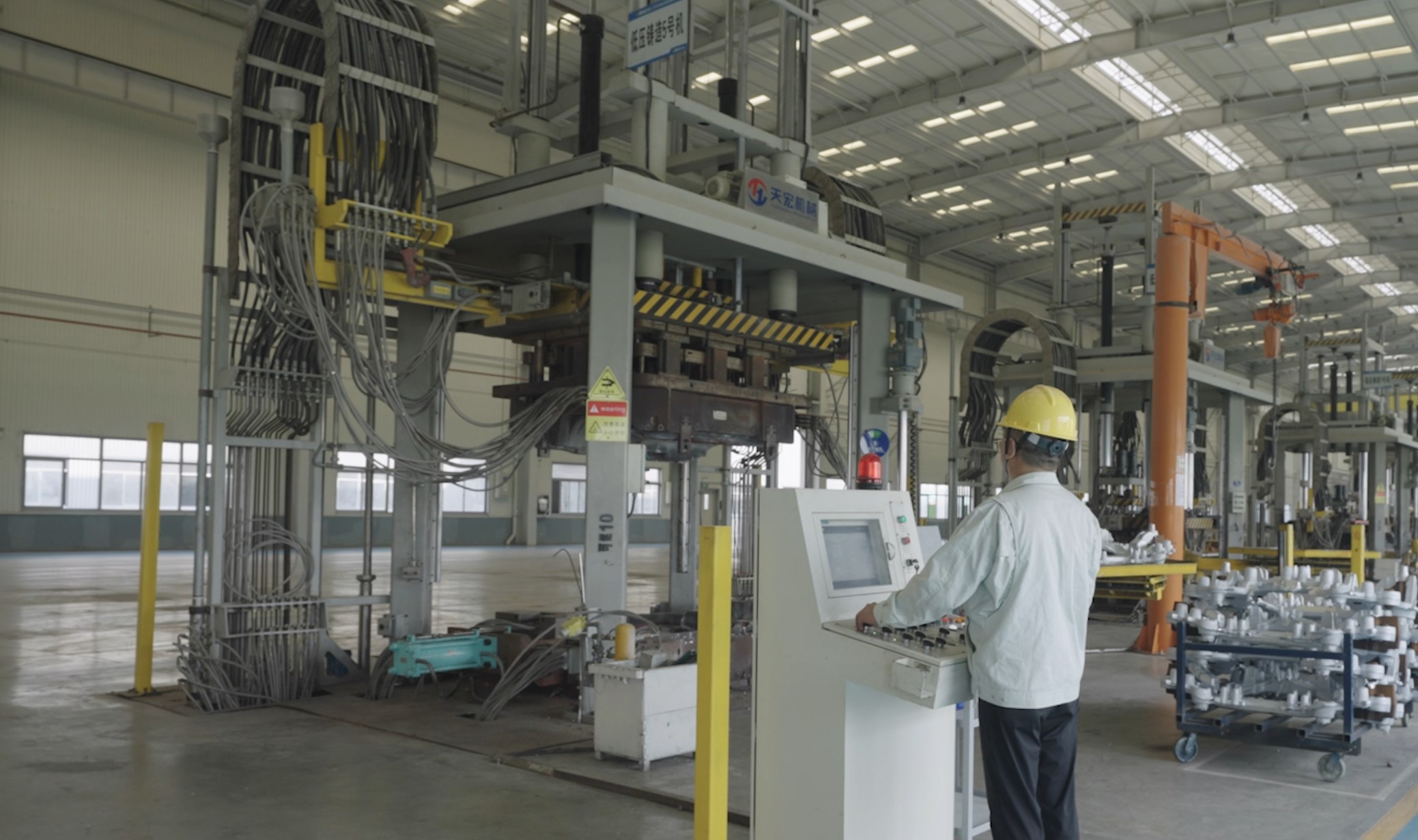 20+ low-pressure die-casting machines